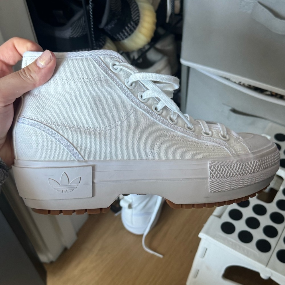 Brand new women’s shoes!